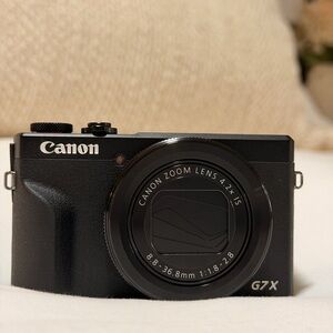 Canon G7X Compact Digital Camera - Black